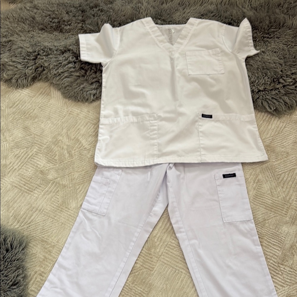 White Scrub Set ❤️